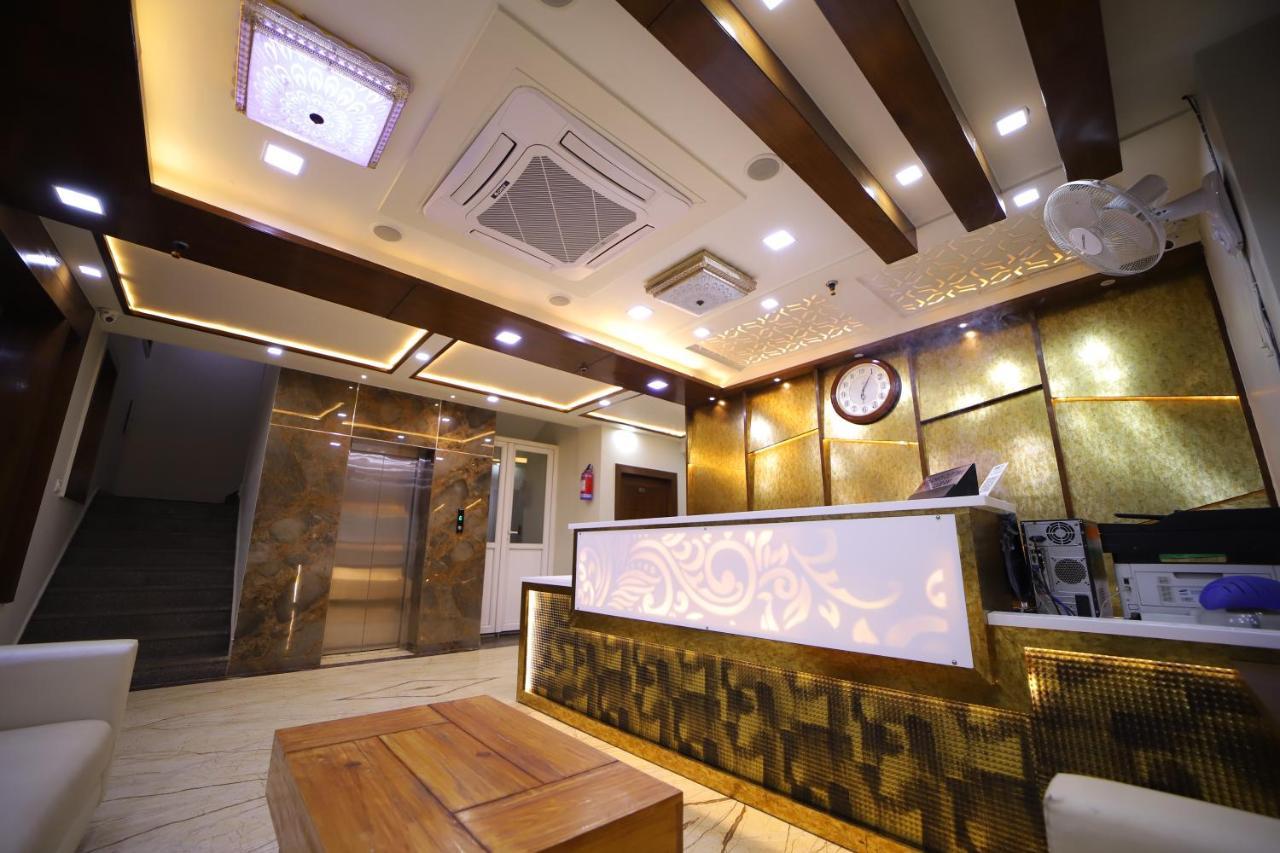 Hotel Royal Phoenix Агра Екстер'єр фото